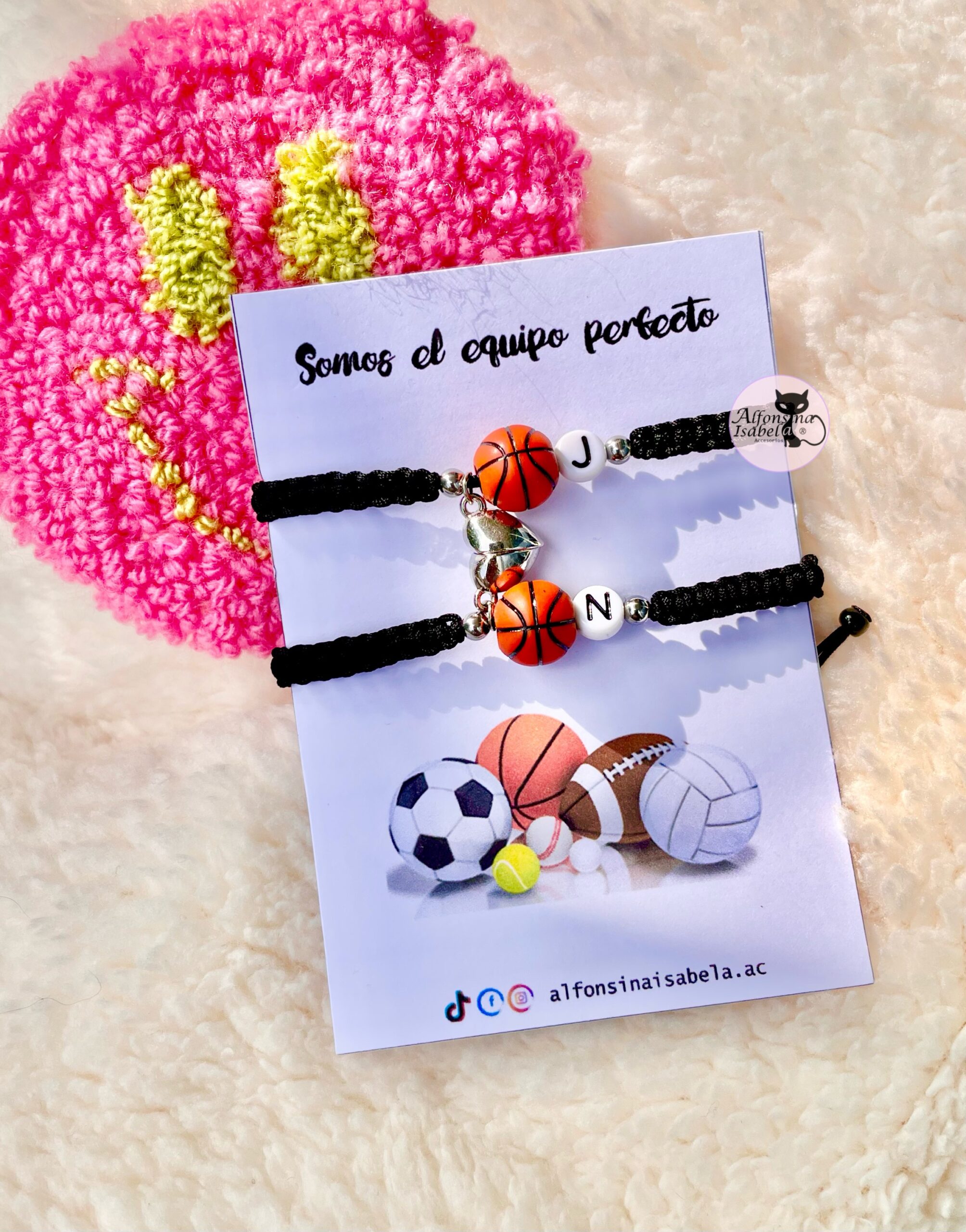 [Incluye 2 piezas] – Pulseras Sol y Luna con iniciales personalizadas para  parejas